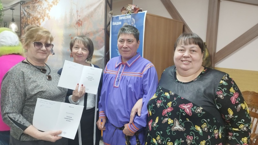 С автографами.jpg